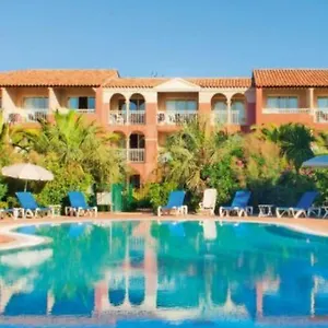 Entre Et Piscine Appartement